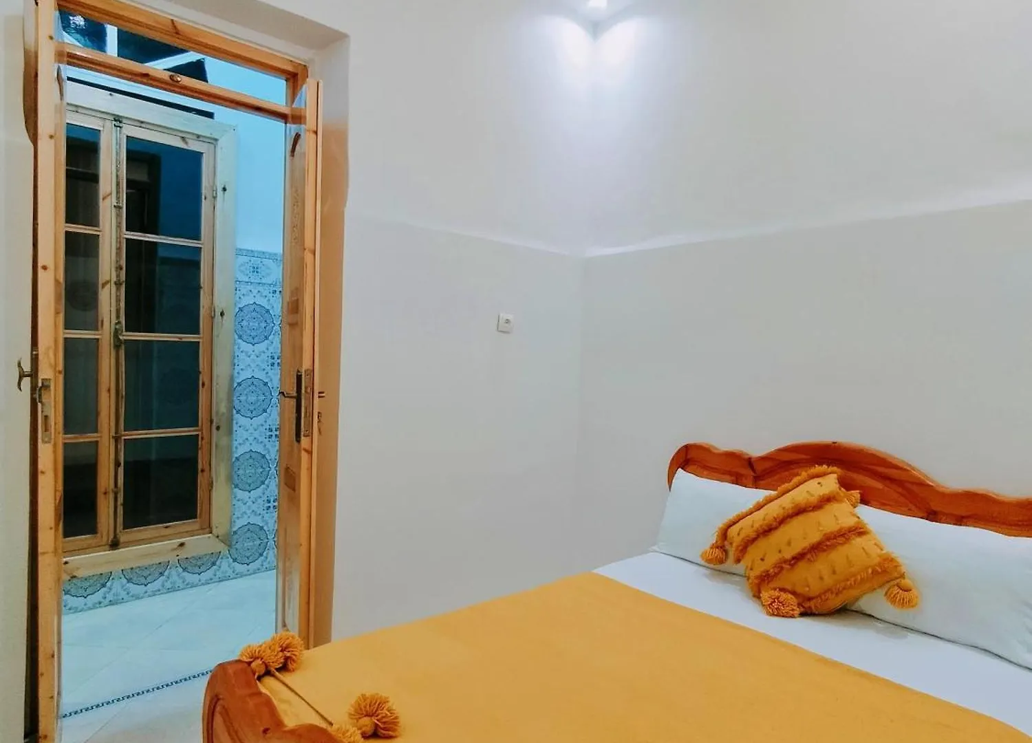 Appartement Avec Terrasse Prive Εσαουίρα